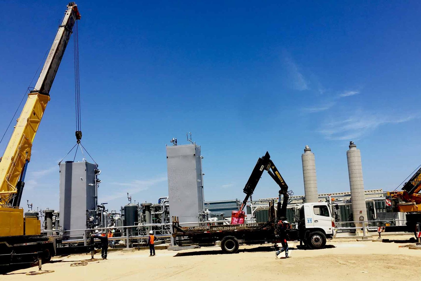 Instalación de cajas frías y columnas de proceso en Colán, 2018
