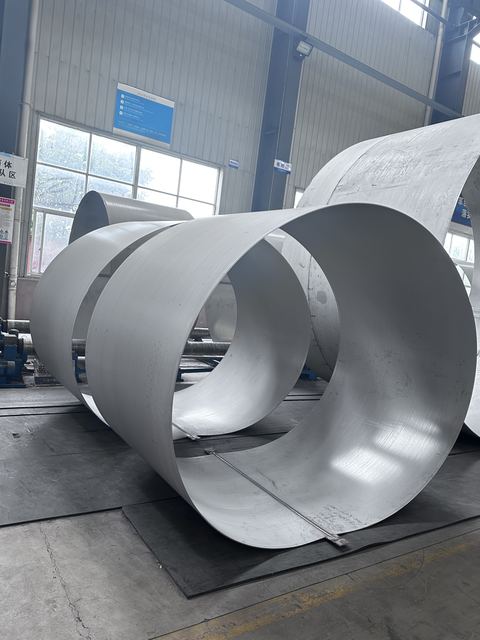 Stainless-steel plate rolled into shell courses