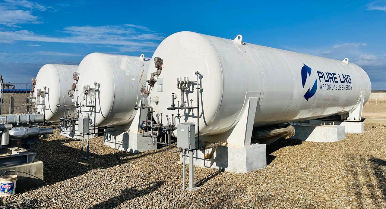 Three Pure LNG storage tanks in service at Colán, Peru